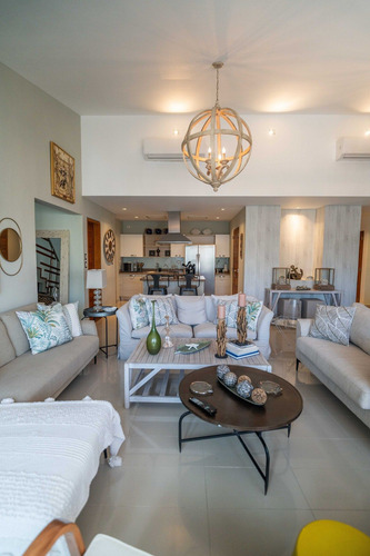 Venta De Apartamento En Ciudad Las Canas, Cap Cana.