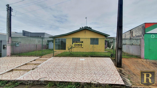 Imagem 1 de 2 de Casa Para Venda Em Guarapuava, Alto Cascavel, 4 Dormitórios, 2 Banheiros - Cs-0040_2-1139237