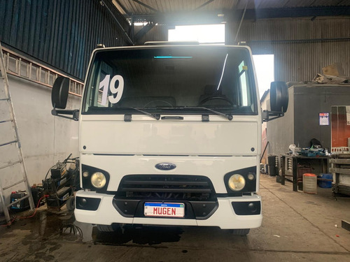 Ford Cargo 1119 Com Carroceria
