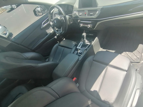 Imagen 11 de 17 de Bmw 120i Sport 2019