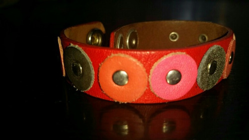 Manilla Cuero Rojo. Velez Accesorio