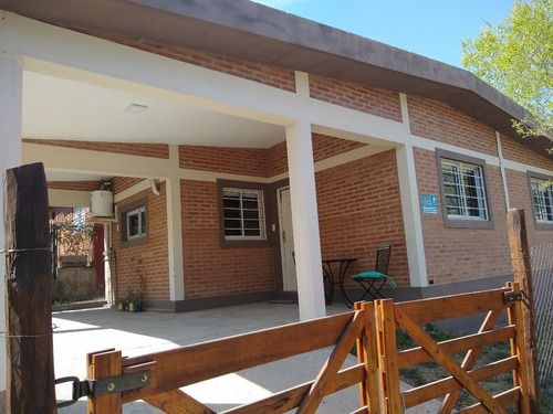 Imagen 13 de 16 de Casa En Alquiler En Mina Clavero, Cordoba A 1 Cuadra Del Rio Valle De Traslasierra Suy
