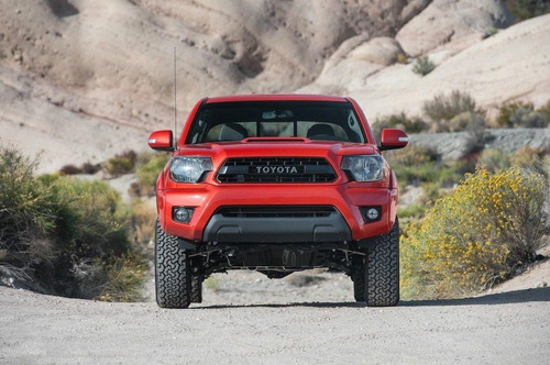 Imagen 8 de 9 de Parrilla Frontal Toyota Tacoma Trd 2012 2013 2014 2015 Negra