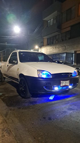 Ford Courier 4×2