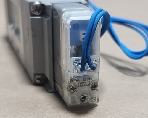 *new Surplus* Smc Vf5320-1g1-03 Solenoid Valve 100vac 50 Ddh