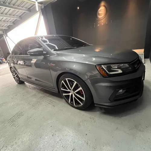 Volkswagen Jetta gli blindaje 2 plus