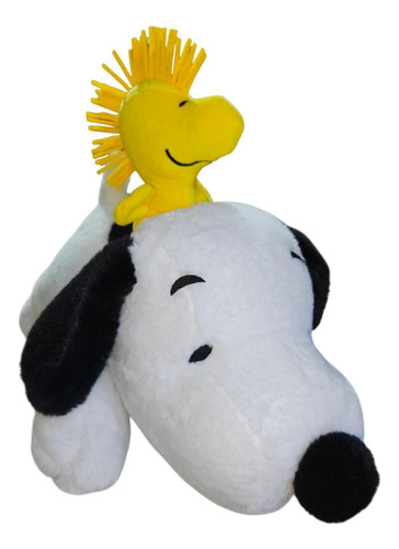 Peluche De Snoopy Con Emilio Peanuts Charlie Premium Snoopy Con Emilio