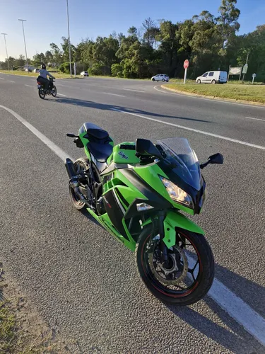 Kawasaki Ex 300