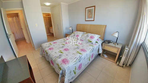 Apartamento Sobre Avenida Roosevelt Con Vista Al Mar- Ref: 23633