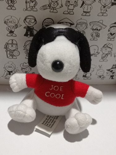 Snoopy Y Sus 28 Sueños Joe Cool Colección Mcdonalds 2001