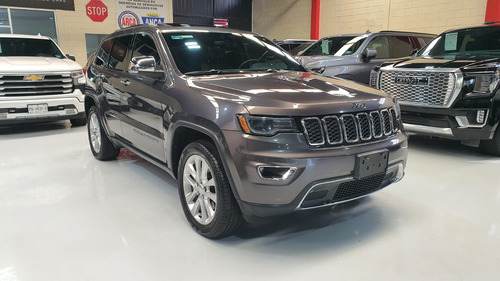 Jeep Grand Cherokee 5.7 Limited Lujo 4x4 At