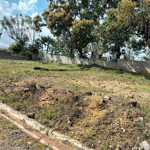 Imagen 23 de 25 de 200 M2 El Solar Perfecto Para Construir Tu Casa Amplia / Villa Mella Próximo A La Hermanas Mirabal