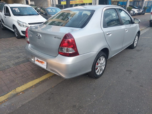 Imagem 7 de 9 de Toyota Etios Sedan Xplus 19/20