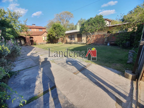 Imagen 15 de 30 de Casa 5 Amb. - Lote Propio De 10 X 40 - Todos Los Servicios Conectados!!