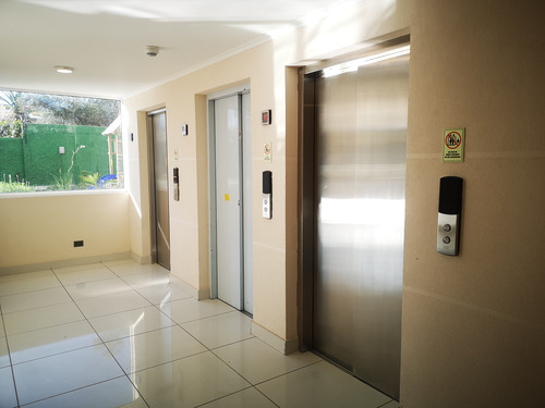 Ref:11076** Depto. Arriendo 2d + 1b A 4 Min Metro Lo Ova