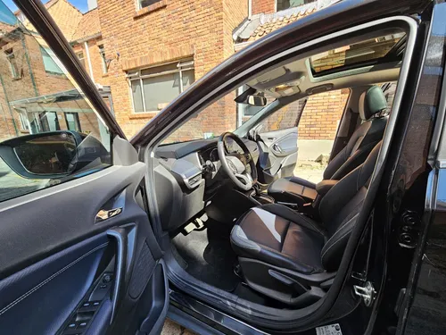 Tracker Turbo Premier At
