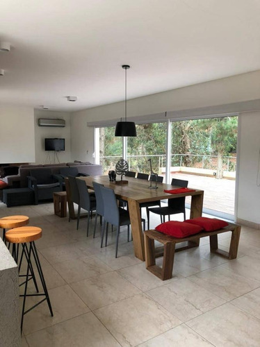 Imagen 13 de 25 de Casa A La Venta En Costa Esmeralda Alquiler Temporario Verano 2022 Capacidad 10 Personas