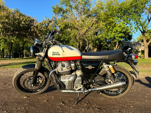 Royal Enfield - Interceptor 650