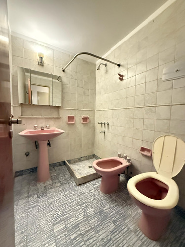 Buen Pastor, Corazon De Nueva Cordoba Semi Piso Con Cochera Y Balcon Terraza