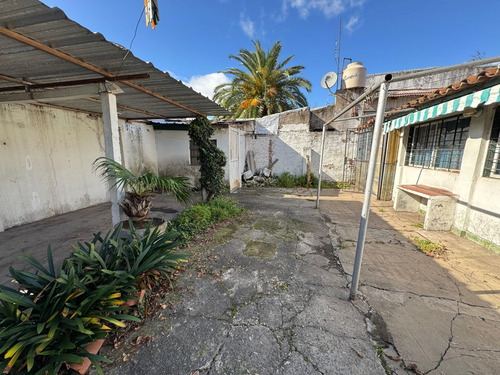Casa En Venta En Merlo