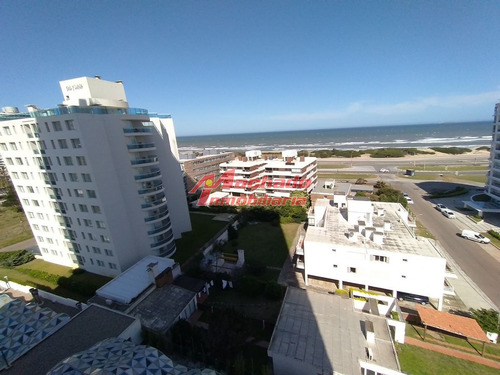 Imagen 22 de 30 de Apartamento En Playa Brava