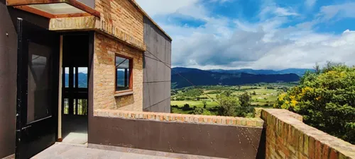 Casa En Venta En La Calera. Cod V12422