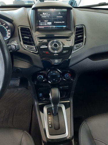 Imagen 7 de 10 de Ford Fiesta Kinetic Design 1.6 Titanium Powershift 120cv