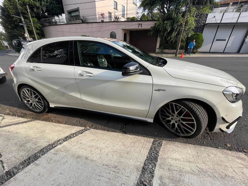 Imagen 7 de 10 de Mercedes Benz A45 Amg