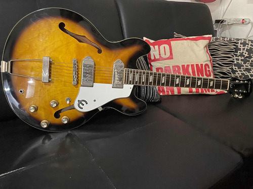 Guitarra EpiPhone Casino