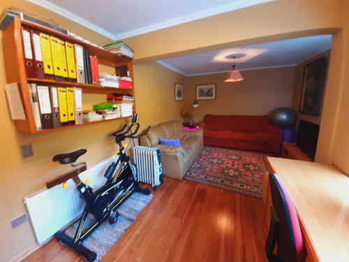 Amplia Casa De Un Piso En Estupenda Ubicación (74616)