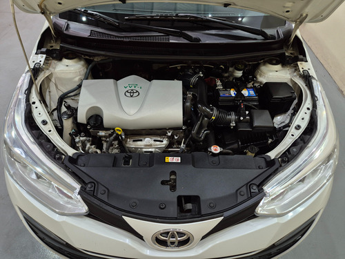 Toyota Yaris 1.5 107cv Xs