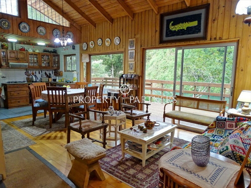 Gran Casa A Orillas De Río Toltén
