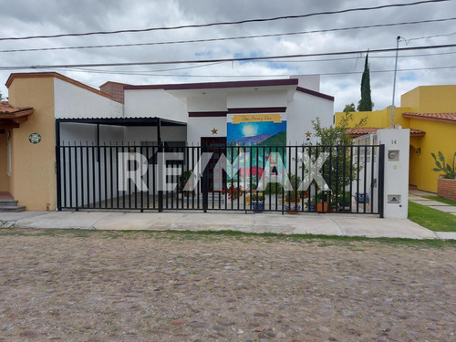 Casa En Venta En Tequisquiapan 