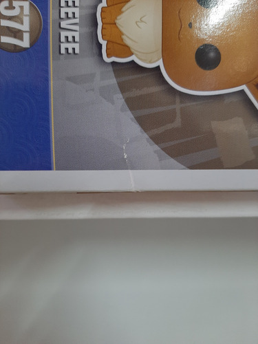 Funko Pop! Games Pokemon Eevee Flocked 577 Detalles (Usado)