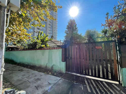 Casa En Venta De 4 Dorm. 1000 Mts2 Terreno En San Miguel