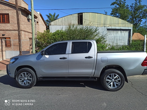 Toyota Hilux 2.4 Cd Dx 150cv 4x2 2018