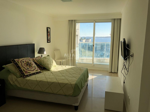 Imagen 7 de 30 de Apartamento, 2 Y 1/2 Dormitorios, Punta Del Este, Mansa, Venta