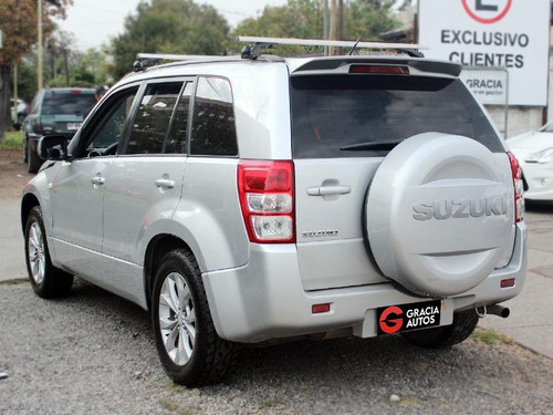 Imagen 6 de 20 de Suzuki Grand Nomade Glx Sport 2.4 Mt 2015