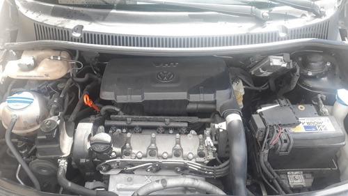 Volkswagen Fox 1.0 Vht Trend Total Flex 5p 2012