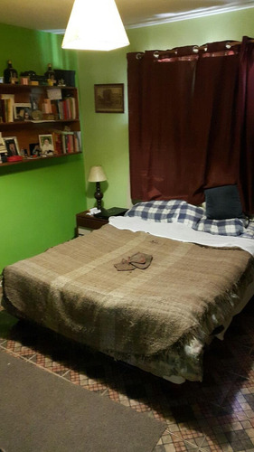 Casa De Dos Pisos En Las Toscas!