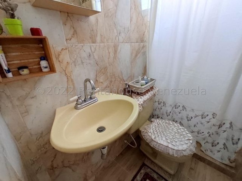 Imagen 10 de 23 de Apartamento En Venta Urb. San Pablo Lc#23-3027