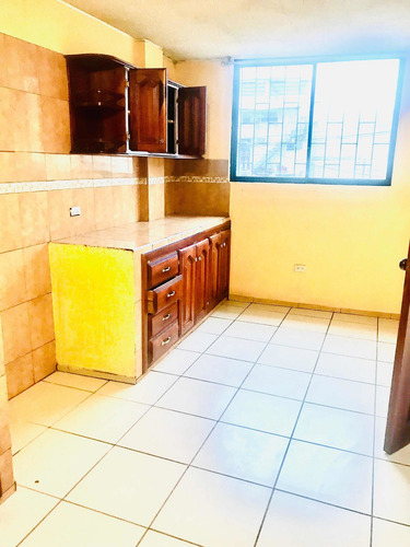 Imagen 3 de 11 de Arriendo Departamento Grande Sector Sur Barrio Nueva Aurora