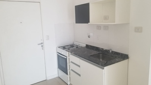 Dueño Vende Hermoso Monoambiente Con Cochera En La Mejor Zona De Flores