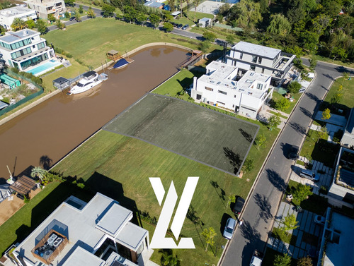 Terreno En Barrio Nautico El Yacht Con Amarra, Nordelta
