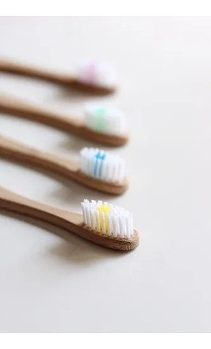 Imagen 6 de 10 de Cepillos De Dientes Bambú Meraki Ecofriendly X 12 Unidades