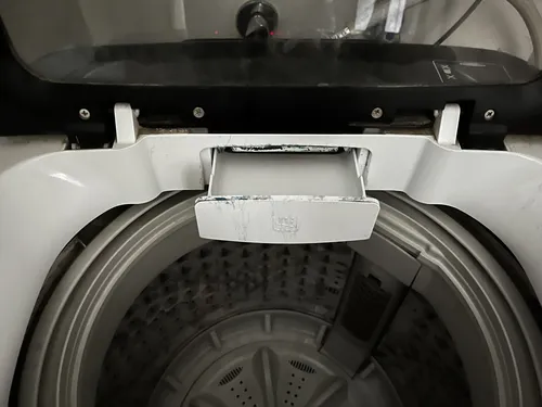 Lavadora Automática Winia Hasta 8kg 220v Color Blanco (Usado)