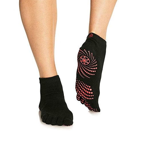 Los Calcetines De Yoga Gaiam Agarre Para Un Mayor Agarre En 