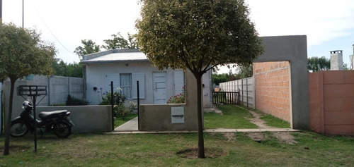 Imagen 2 de 25 de Casa En Venta En Villa General Fournier