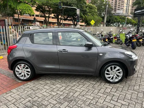 Suzuki Swift Híbrido 2022