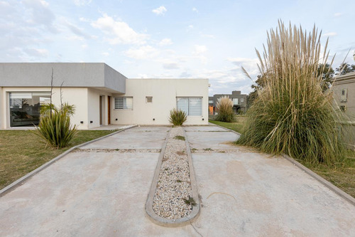 Casa En Venta En Lagos De San Eliseo, San Vicente